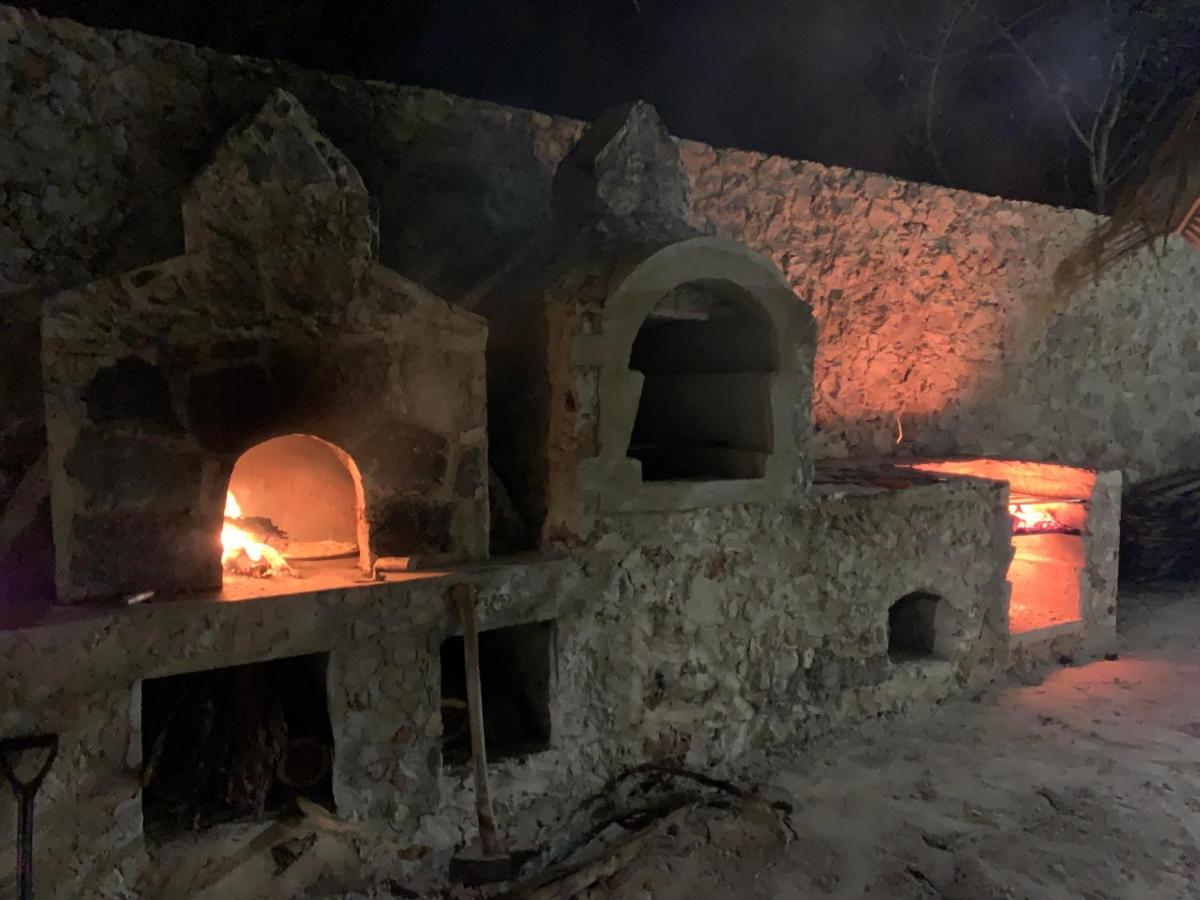 La Casa Del Mexicano Celestun Eksteriør billede